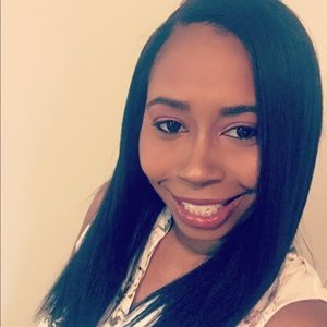 Meet your Posher, Kim